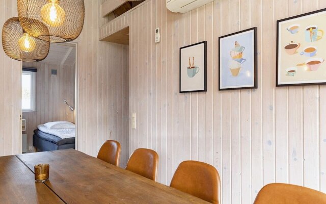 10 Person Holiday Home in Humble