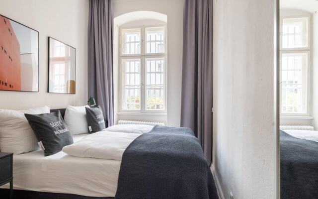 Primeflats Huge Apartment At Gasometer 17