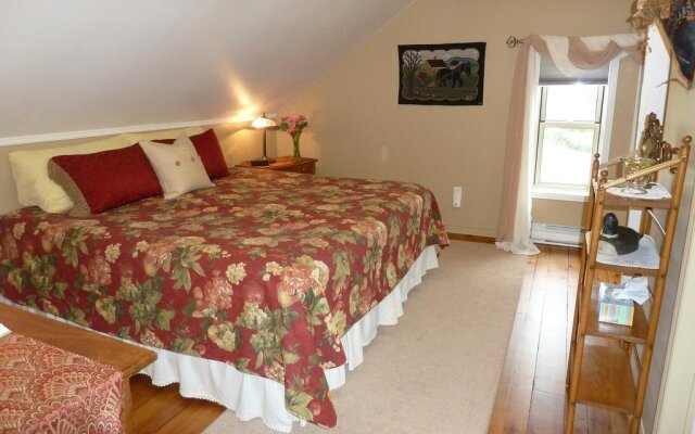 Hathaways Cottage