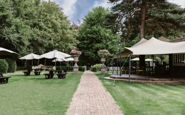 Ye Olde Bell Hotel & Spa