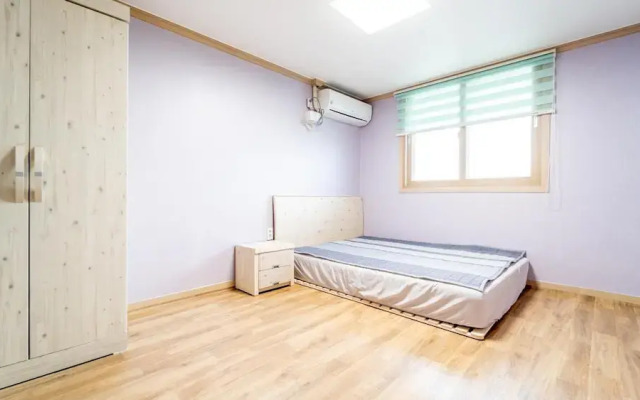 Yeosu Moranggee Pension