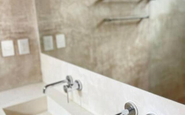 Luxury House Tomanoa - 10pers - 4rooms - Pool - HotJacuzzi - Speed Wifi -waterfall