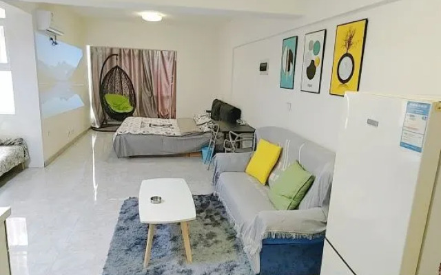 Pig Pig Sister's Apartment (Shenyang Construction University Shop)