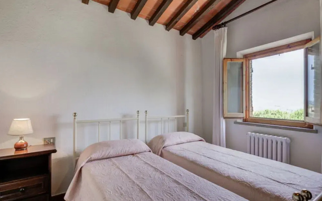 Idyllic Farmhouse in Gambassi Terme-fi With Swimming Pool