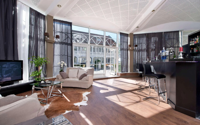 TRYP by Wyndham Munich North
