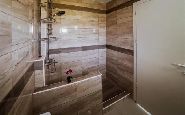 Cloud 9 Hotel Shisha & Cocktail Bar - Adults Only