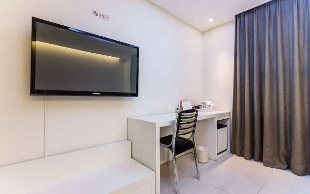 Ruby Tourist Hotel Wolmido