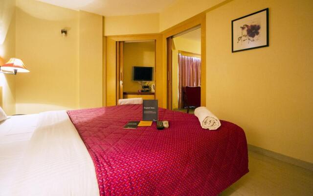 FabHotel Gandharva Shivajinagar