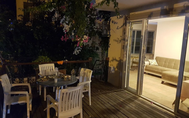 Selenya Apart Hotel
