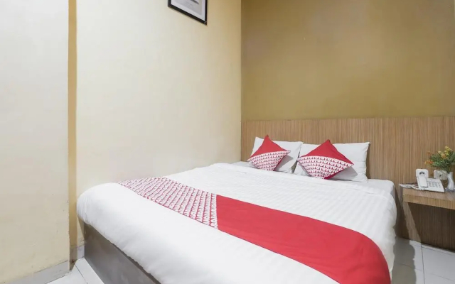 OYO 500 Nilam Residence