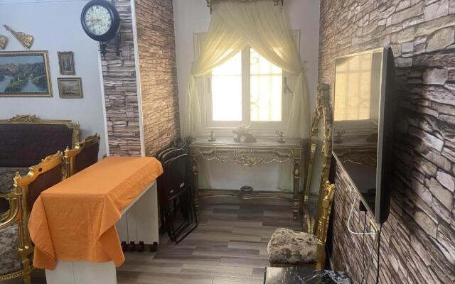 nora's apartment