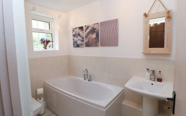 Rosewood Cottage