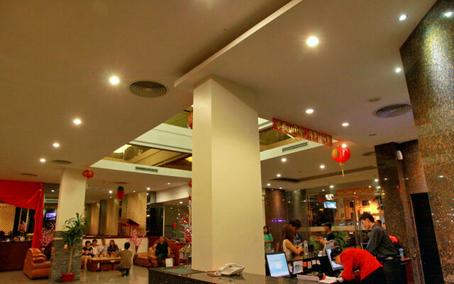 Aglow Hotel Harbor Bay Batam