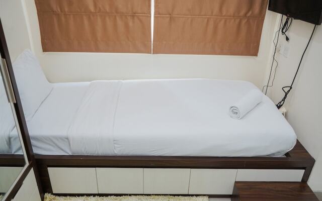 Comfort And Elegant Studio Apartment At B Residence