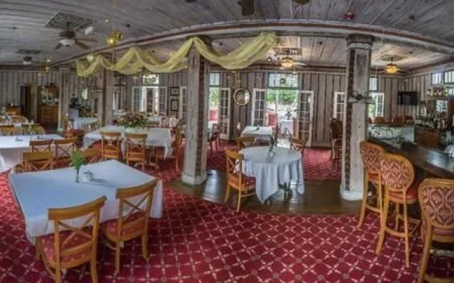 Putnam Lodge Hotel and Spa