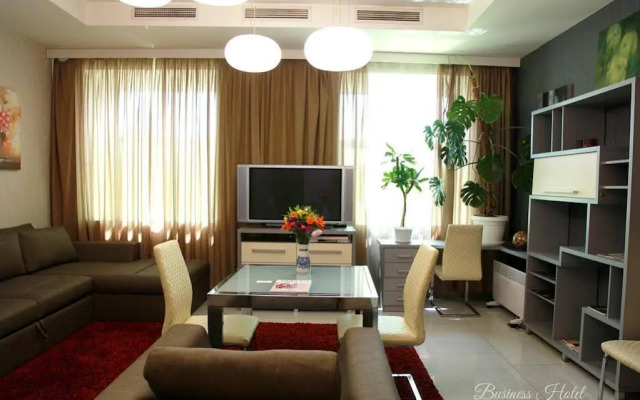 Business Hotel