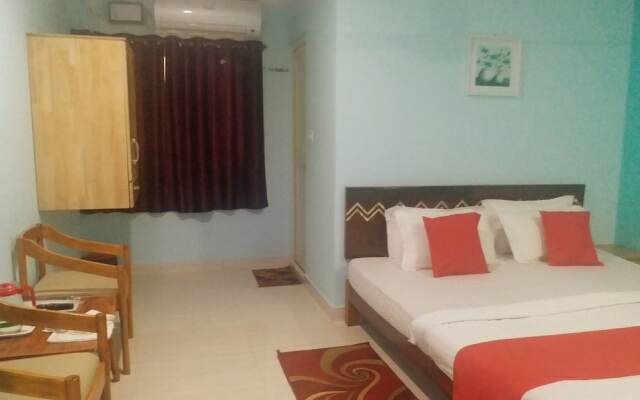 OYO 13305 Shriradha Nivas Home Stay