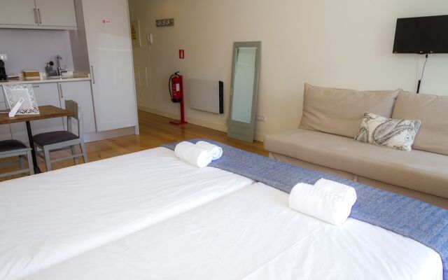 Liiiving - Historic Clérigos Studio - 3B