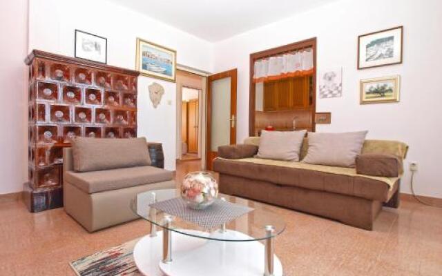 Apartment Snezana 1200
