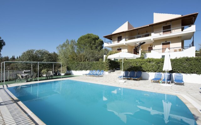 Cochelli Apartments
