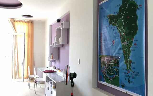 Purple Place Homestay - Hostel