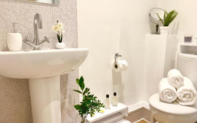 Eastbourne Beach Pier Apartment