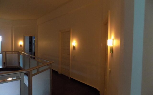 The Mansion Suites