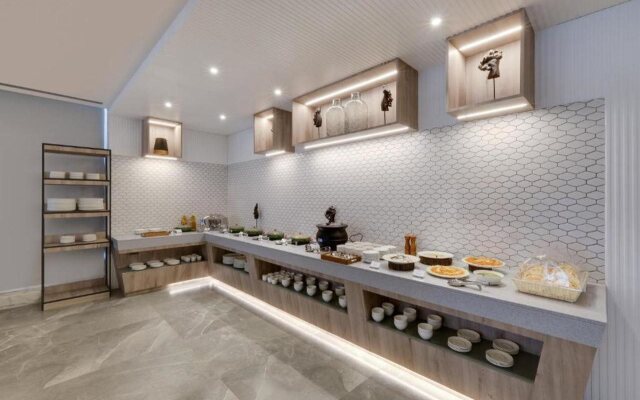 7 Apple Hotel Mahape