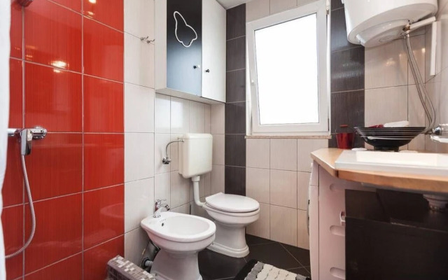 Apartment Lucija 2 with unique details