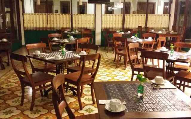 Hotel Koening