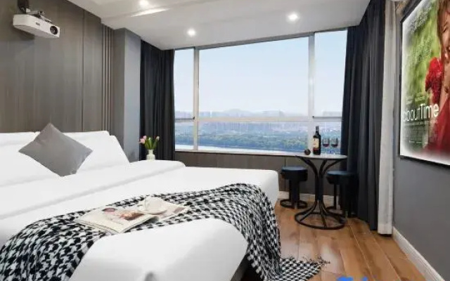 Mujiang Homestay (Changsha IFS Guojin Center Pozi Street)