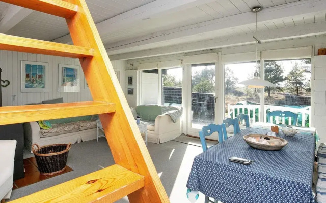 6 Person Holiday Home in Oksbol