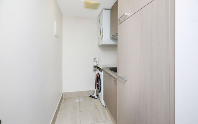 Stylish Park View City Apartment 103