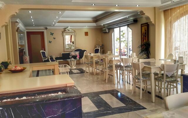 Aziz Arslan Hotel