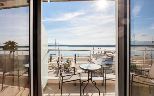 Georgia seaview apartment A3