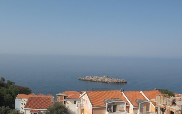 Levantin Inn 122 Suite Sea View N14