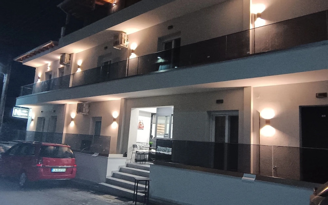 Nioplias Luxury Apartments Pefkohori