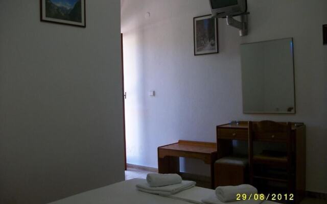 Samaria Pension & Restaurant