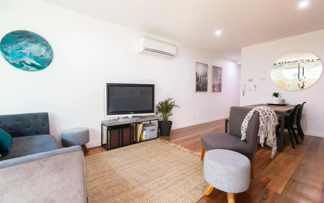 Experience Port Melbourne