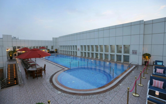 Ivory Grand Hotel Apartments