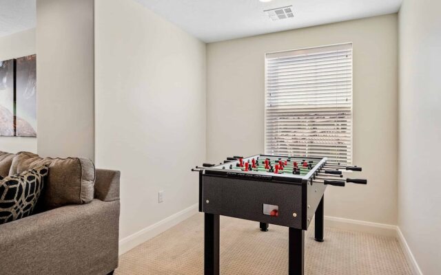 Stay N Play by RedAwning