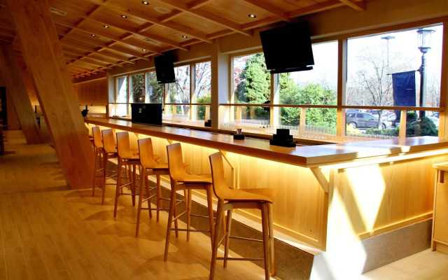 APA Hotel Woodbridge