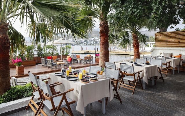 Galen Hotel & Beach