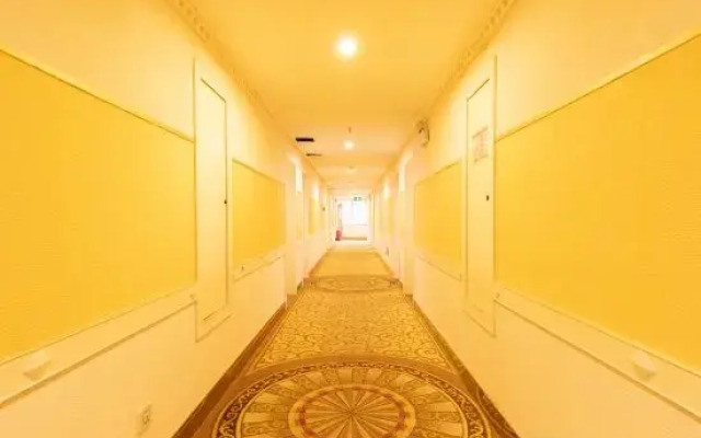 QuJing TianLong Hotel
