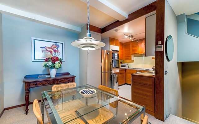 Princes Gate Mews by CAPITAL