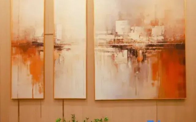 Yueju Hotel (Dalian Hi-tech Wanda Plaza)