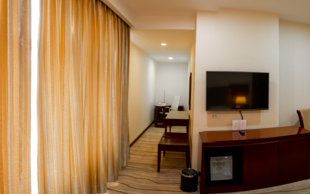 Swiss-Belhotel Blulane Manila Philippines