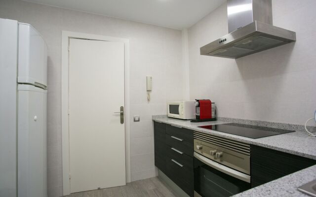 Apartment With Large And Private Terrace