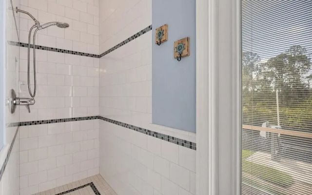 333 Trieste Drive