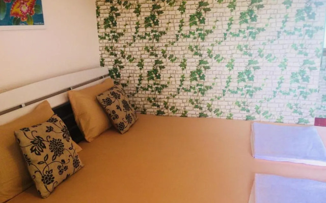 Saeng Tai Amphawa Resort